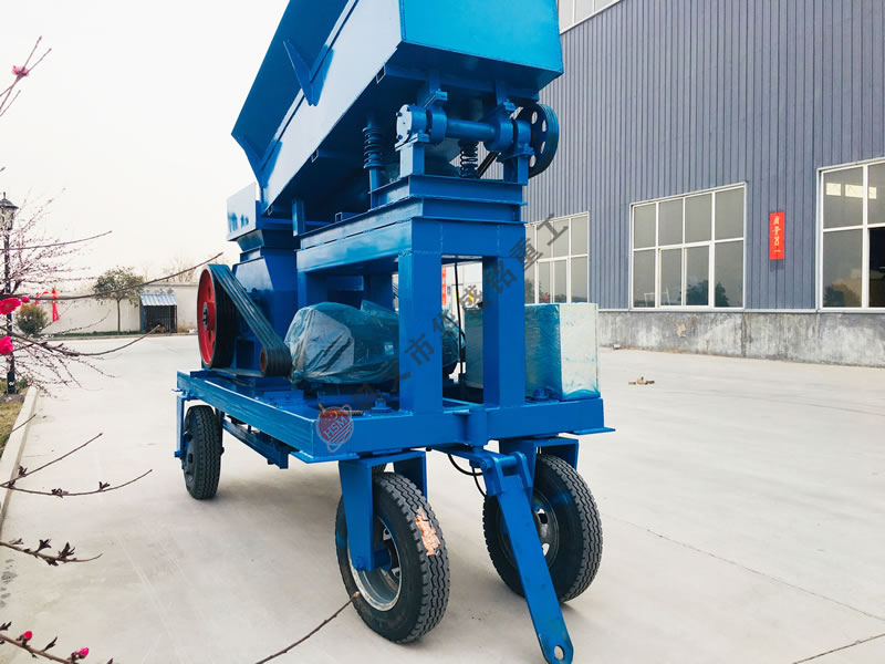  膨潤土移動對輥破碎機效果如何